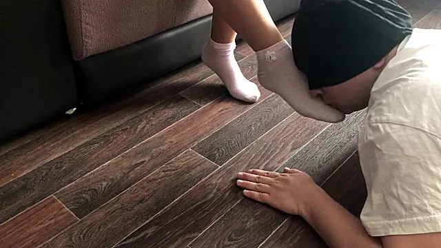 पैरों की कामुकता, पैरों, फुट किसिंग, घर में तैयार