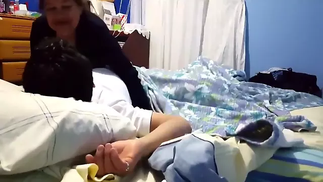 Matorke Sa Mladima, Mlada Crnka, Svršavanje Teen, Parovi Stari I Mladi, Mladi Kurac, Crnke Pusenje Kurca