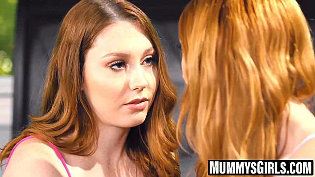 Red Head Große Busen, Mutter Große Brüste, Tabu Grosse Titten, Teens Lesben Big Titten, Lesben Pussy