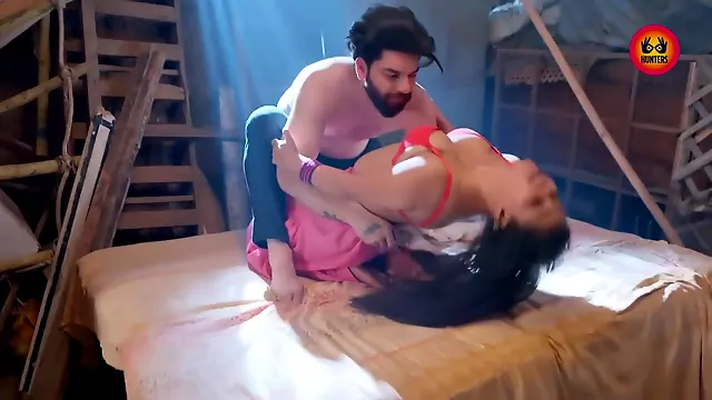 Kunwari Cheekh 2023 Ep1-4 Hunters Hot Hindi Web Series
