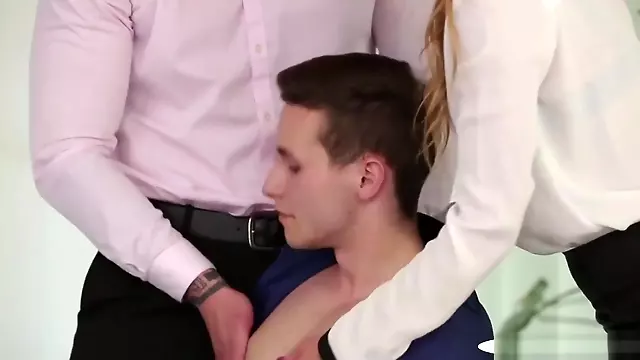 Muž S Pičkou, Trojka Výstrek, Prsia, Výstrek Prsia, Male Prsia, Tvrdé Bisexuálne Porno, Prsia Trojka