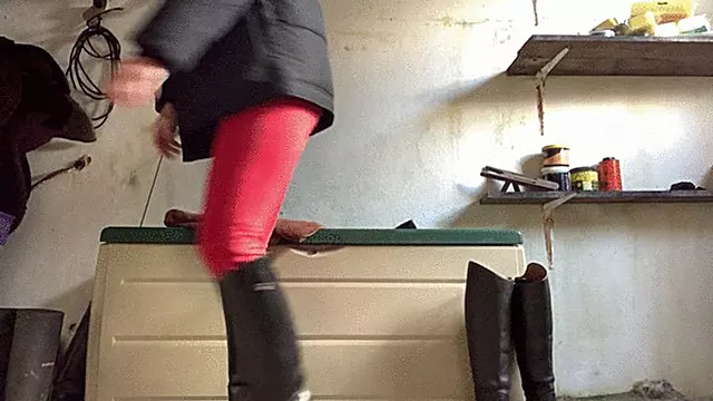 Scarpe Dominazione, Sega Con Le Scarpe, Scarpe Sporche, Sega In Casa, Istruzioni Come Segarsi
