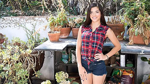 Sani Mari Se Masturpeaza, Tite Mari Solo, Degete In Cur Si In Pizda, Adolescente Pieptoase