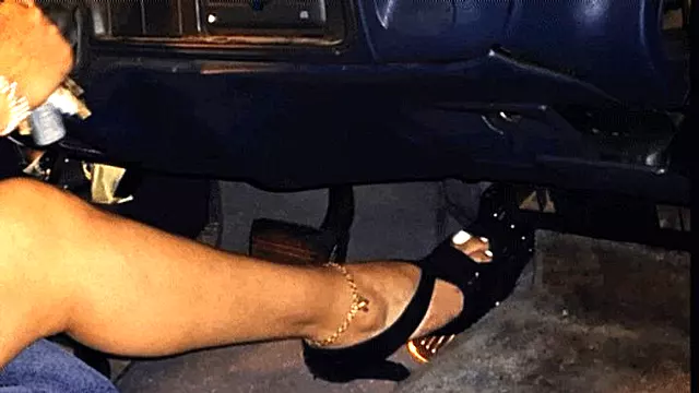 High Heel Pedalpumping & Cranking