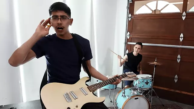चेहरे का, भयंकर चुदाई, चोदो मुझे जोर से, चालू हो, गन्दा फेशियल, मिल्फ़
