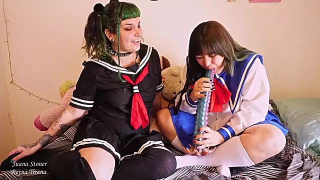 Culos, Culos Enormes, Garganta Profunda Descuidada, Dildos Y Juguetes, Chicas Consolador, Latina Consolador