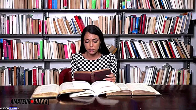 Rachel Rivers gets Fang Got laid in the Library - Rachel rivers