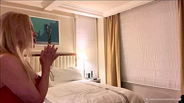 Sie Kommt, Gesichtssitzen