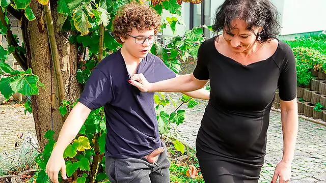 Negru Cu Pula Mare, Tate Mari, Sanii Mari Adolescente, Negri Cu Pula Enorme, Cea Mai Tare Muie