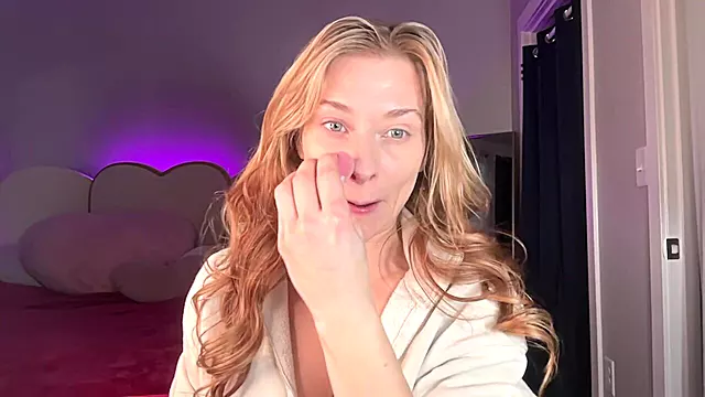 Nevine Amaterke, Amaterske Zene, Amater Blowjob, Amaterke Solo, Solo Dame, Amateri, Straga, Mom Solo