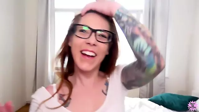 Výstřik Na Kozy, Mega Kozy, Chlap S Kundou, Zblizka, Lizani Kundicky, Malé Prsa Prádelko, Malá Prsa Pov