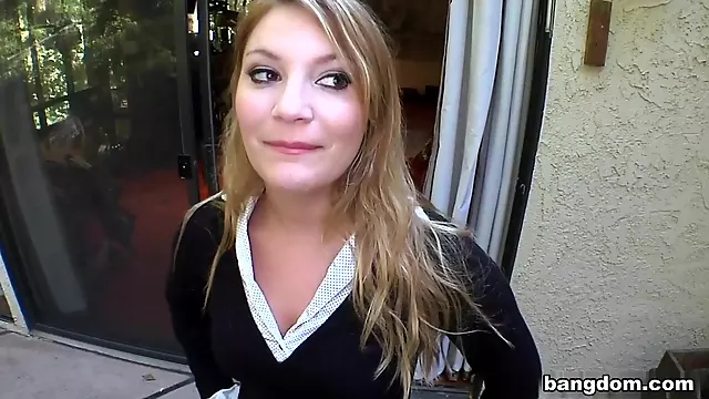 U Prirodi, Mom Pov