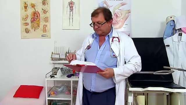 Nella - Gyno Exam