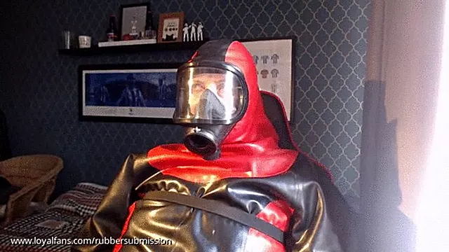 Svázaný Fetish, Svázaná Latex, Svazana Maska, Orgasmus Bondage, Svázaná, Orgasmus V Latexu, Latexové Slipy