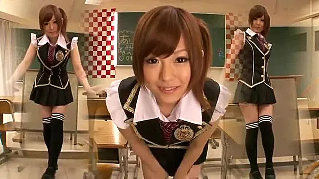 Mladičke Asiatky, Teen Fetis, Prstění Teen, Teen Japonka, Stare Asiatky