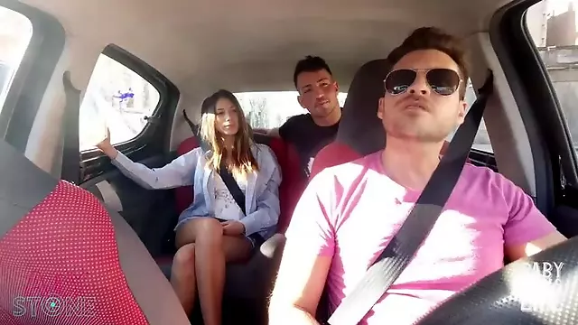 SEX ON UBER, BLOWJOB IN THE BACK SEAT! PUBLIC FUCKING!