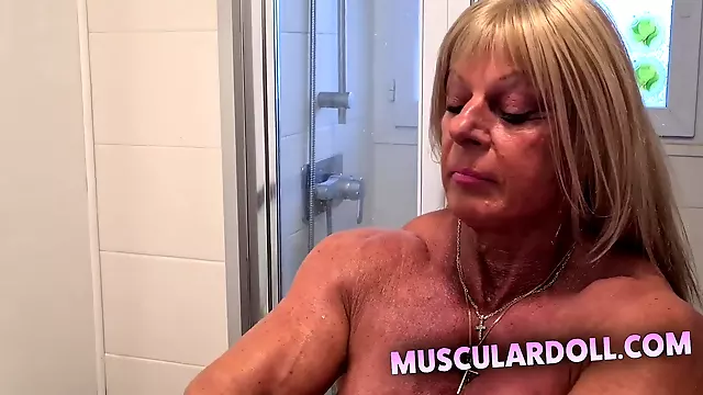 Mature Amatir, Blonde Payudara Besar, Dewasa Big Tits, Solo Payudara Besar, Badan Besar Payudara Besar