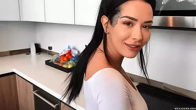 Koca Memeli Milf, Arkadan Dayama, Porno Yıldızı, Mutfak, Big Tits Alman, Meme Sakso, Esmer Oral