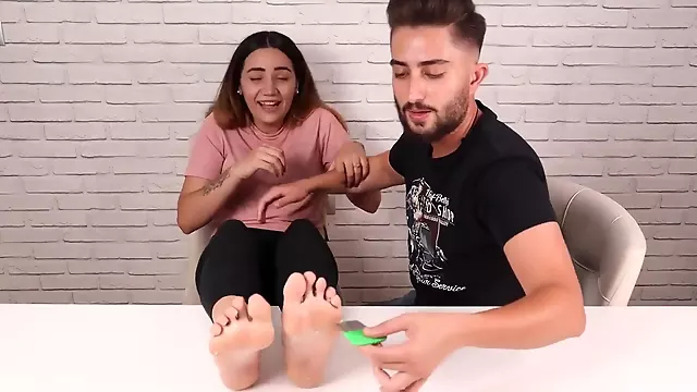 Amateur Ayak Sikme, Amatör Ayak Fetiş, Bdsm Gitgide, Bdms Fetiş, Tied Or Tickling, Esmer Fetiş