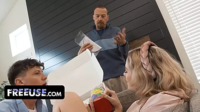River Lynn dares Rion King to stay silent while her grandpa ambles around