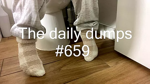 Furzen, Toiletten Furzen, Socken Fetisch, Höschen Fetisch