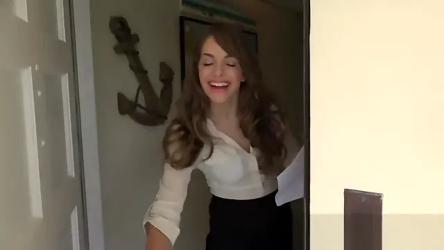 Kimmy Granger complains about the facial