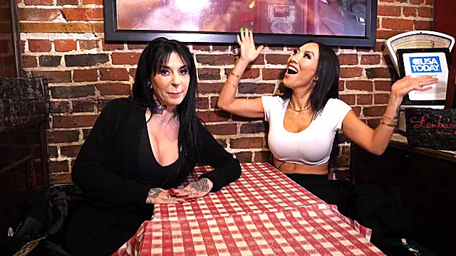 Azijski Arape, Zrele Ene U Arapama, Ogromne Sise, Drugarica, Milf, Mom Big Tit Japanese, Mamare Sisate