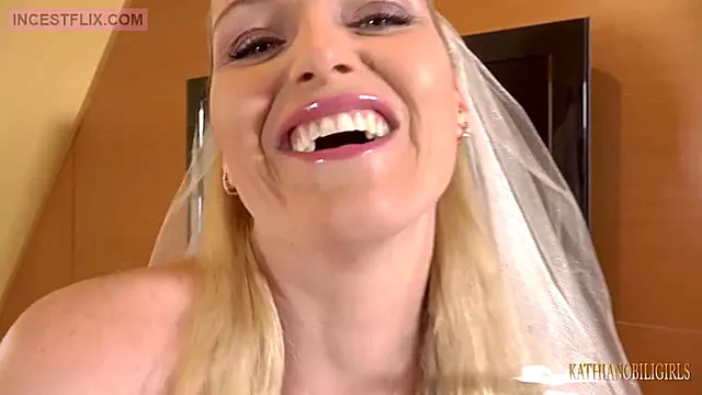 Döş Göt, Masaj Seksi, Massage Gelnən, Böyük Döşarası, Ev Seksi, Amciq Seksi, Seksi, Döş Amcıq, Amciq