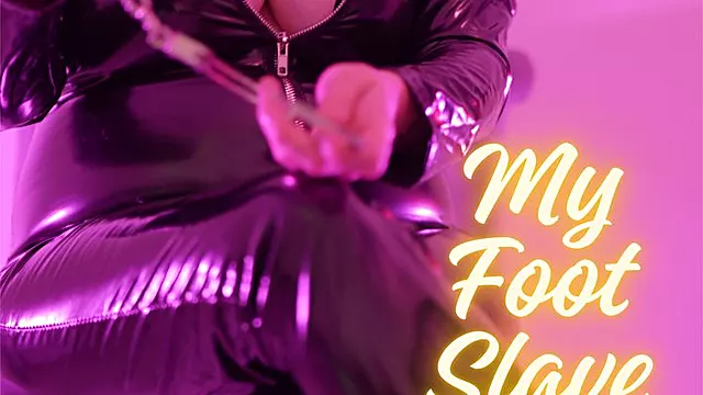 Esclave Pieds, Fétichisme Chaussure, Shoes Slave, Dominatrice Francaise, Pieds Maitresse, Maîtresse Femdom