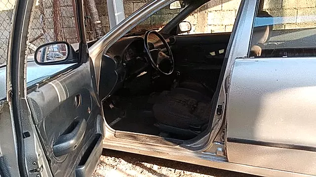 How sexy to see how he masturbates by accelerating the pedals of his car (3)