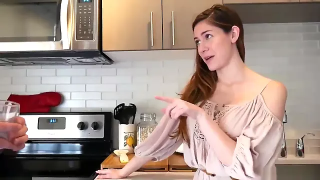 ASHLEYALBAN     BOUND AND ASS FUCKED
