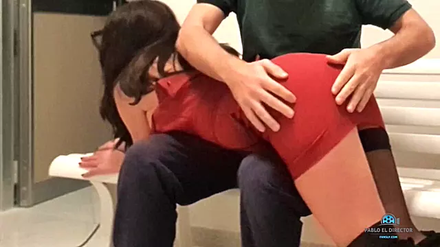 Fingre Anal, Anal Strømper, Hjemmelavet Stor Røv, Håndjob Finger, Håndjob Strømper, Finger I Røven Handjob