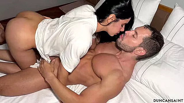 बेबे अश्लील Milf भाड़, चुदाई बडीचूतबिडियौज, बड़े स्तन स्तन Milf, बड़े स्तन, हॉट मिलफ, बूब्स
