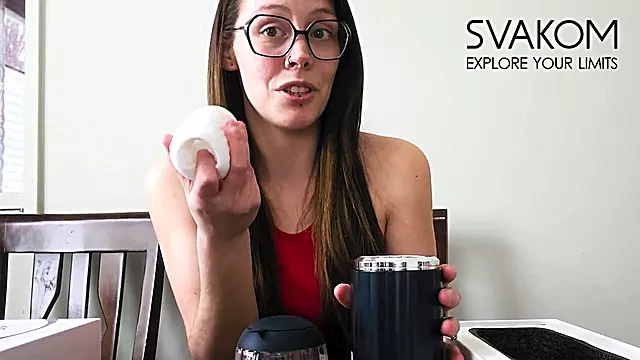 Hidden cam amateur Astra Aurora enjoys solo play with her Svakom toy