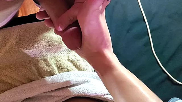 Amatőr Láb, Amatör Footjob, Nagycsocs Maszti, Pénisz Golyó, Feet Cum, Szexi Láb, Lábsex, Foot Fetsh Footjob