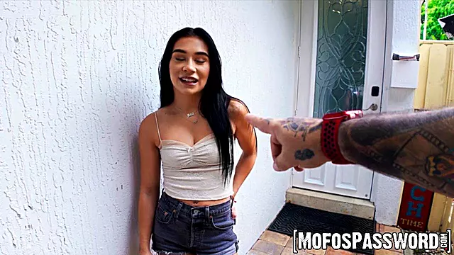 Tätowierte Amateure, Blowjob Kotzen, Brüste Schwanz, Doggy Wichsen, Doggy Fotze, Teen Masturbiert