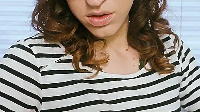 Lepirje Te Karit, Qirje Me Kar Te Vogel, Sperma Në Tits, Spermë Në Mbathje, Lepirje Gjoksi