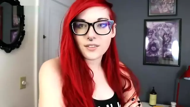 Yüze Osurma, Çıplak Kadın, Genç Fetiş, Female Poin Of View, Çıplak Gençler, Başı Kapalı, Solo Genç