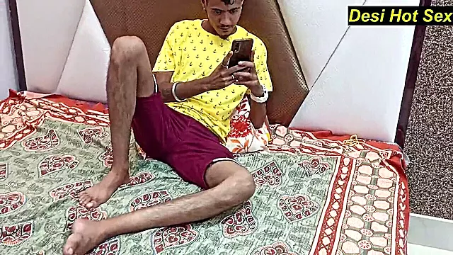 Desi beauty Bhabhi gets it on with an 18-year-old boy in a wild fuckfest