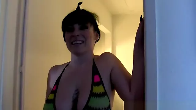 Brineta Sise, Grupni Sise, Velike Sise Grupa, Striptiz Big Tits, Sise, Crnke Sisate