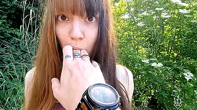 18 Let, Amater Orgasmus, Mlade Amaterky, Amateur Prsa, Orgasmus Vystrik, Venkovni Koureni Penisu