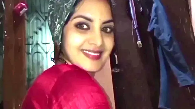 Mlada Crnka, Prevarila Muza, Muz, Naj Strasnji Pornic, Mlade, Indian See Vi, Donje Rublje, Udata