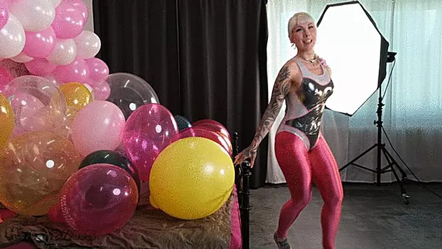 Balloon Fetisch, Crushfetisch, Extrem Laut, Blasen Rough, Lauter Und Härter, Hardcore Reiten