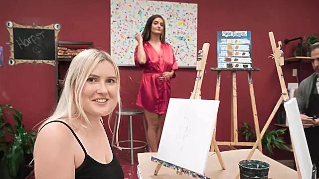 Pornoid Me Gisht Cica Natyrale, Cicemadhet, Pidhi Me Cica Te Mdhaja, Lepierje Gjoksi, Karin Ne Pidh