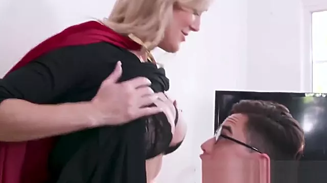 Busty MILF seduces teen 18 stepdaughter and BF to threesome