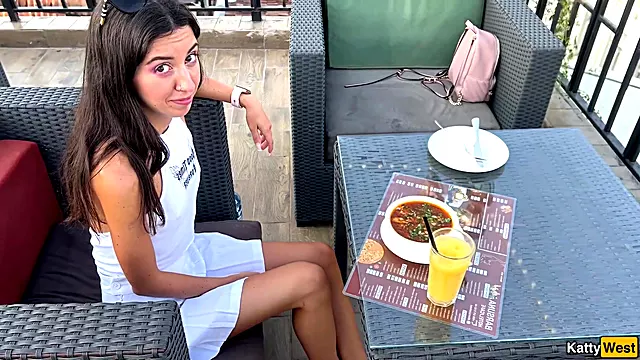 Ejaculation Grosses Bites, Grosse Bitte Brunette, Ejac Brune, Brunette À La Maison, Fait Maison Pov