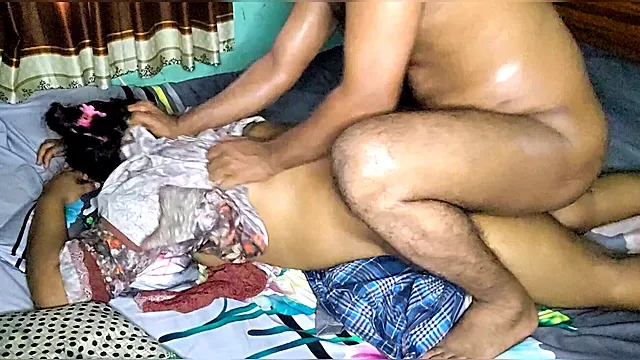 Come Tu Mi Vuoi, Moglie A Pecorina, Duro, Reale Moglie, Video Hard Moglie Con Sottotitoli