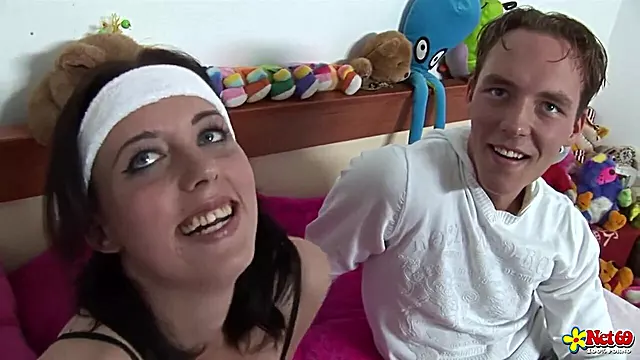 Anaal Facial, Grote Lul Zuigen, Pijpen Terwijl Gevingerd, Pijpen, Auditie, Eerste Anaal Teen