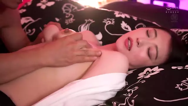 एशियन जापानी, गेम दिखाई, बाल वाले पोर्न
