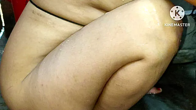 Gombul Həvəskar, Hamam Solo, Gombul Hamamda, Chubbuy Mature, Yasli, Banyoda